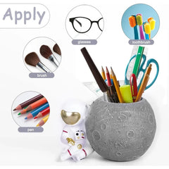 Pen holder, Astronaut standing desk pen holder, resin desk organizer decorative accessories, office, classroom